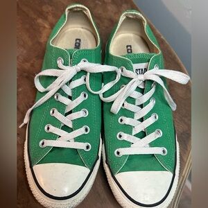 Converse Classic Green Sneakers